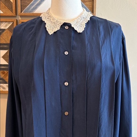 Vintage Ralph Lauren Navy Pleated Button Down Shirt with Lace Collar - Picture 4 of 13